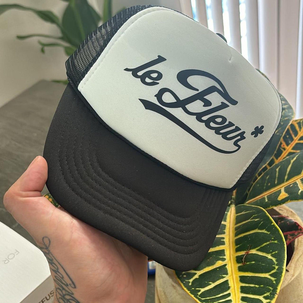 Le Fleur Trucker hat