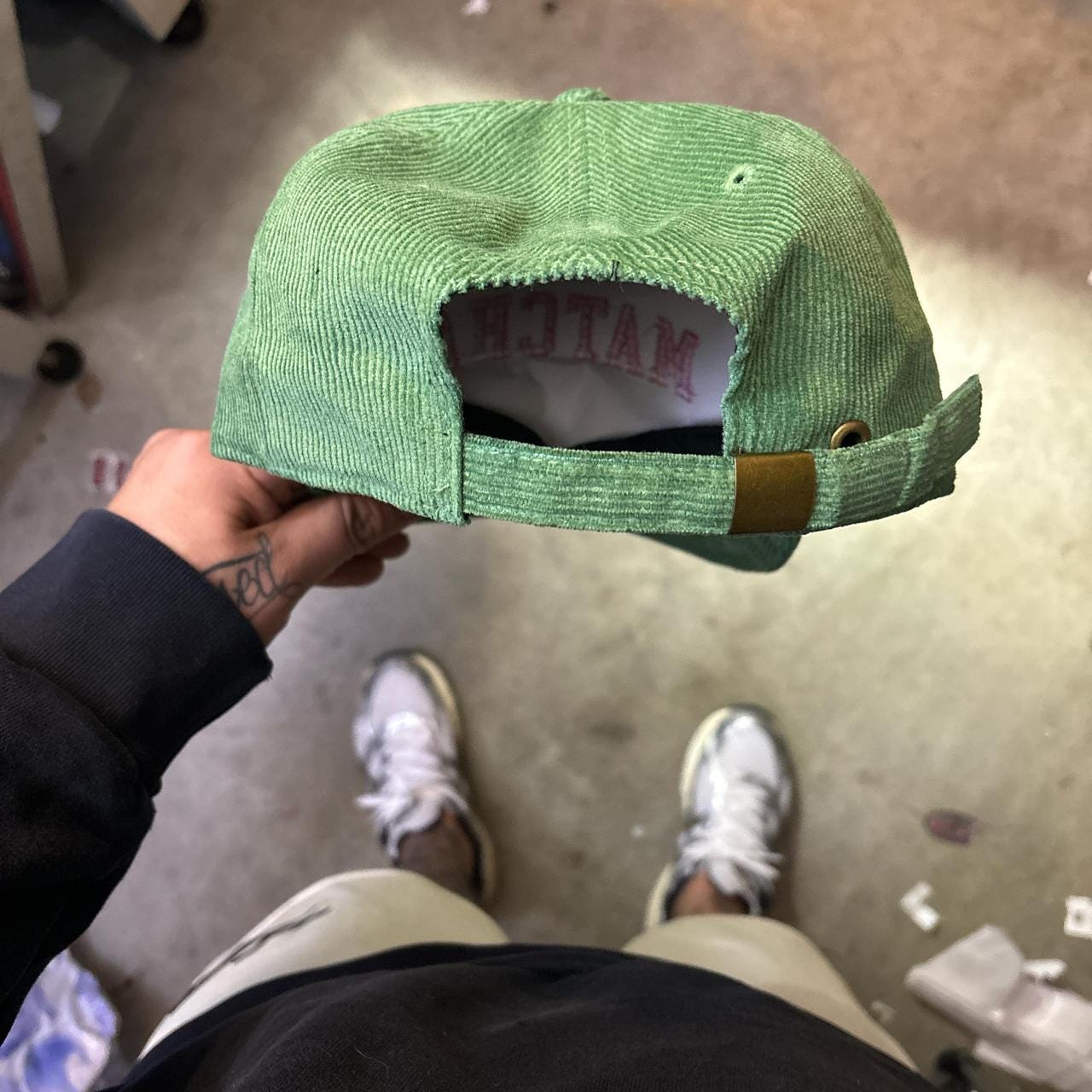 Strawberry match latte corduroy hat