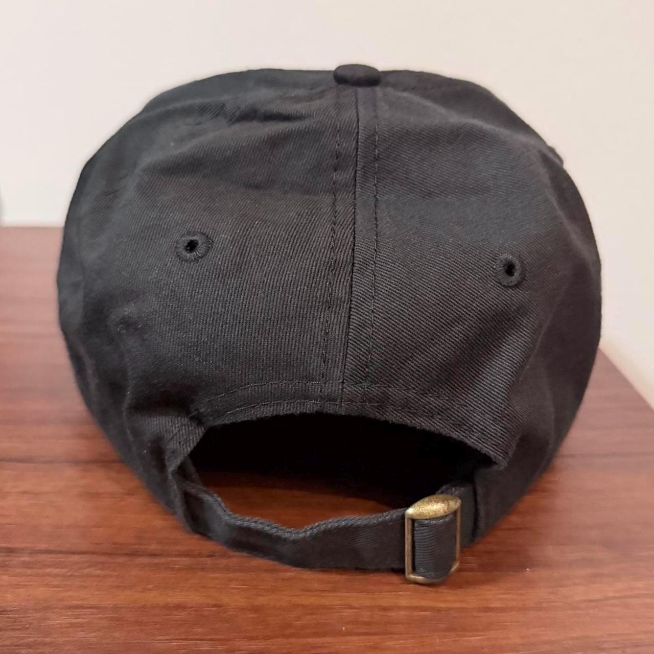 Momcorp futurama strap back hat