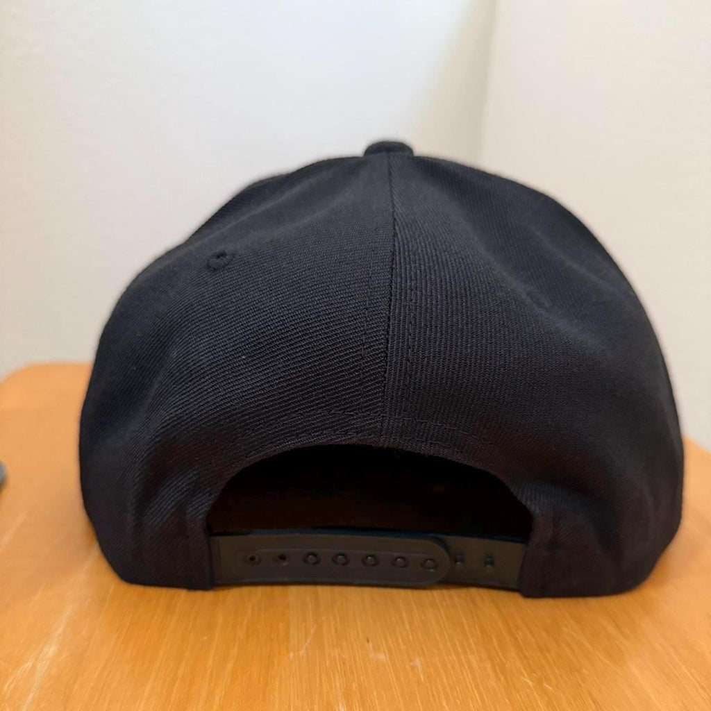 Black and red Kingdom Hearts Heartless SnapBack hat