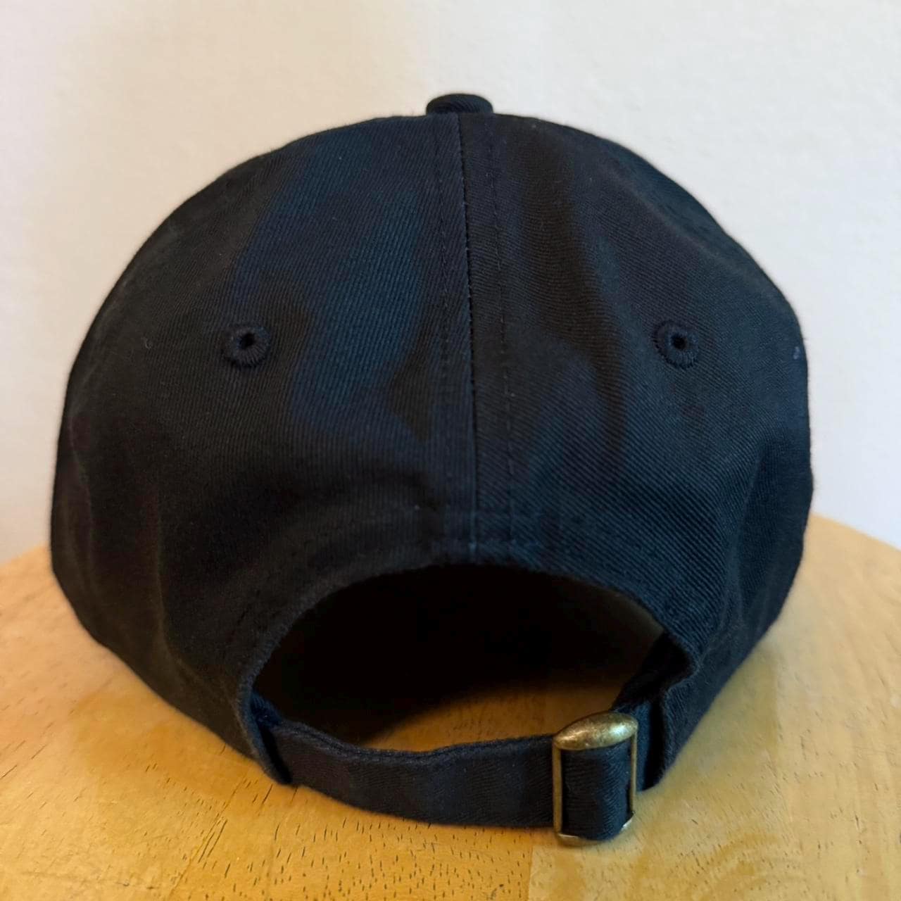 007 James Bond strap back black hat