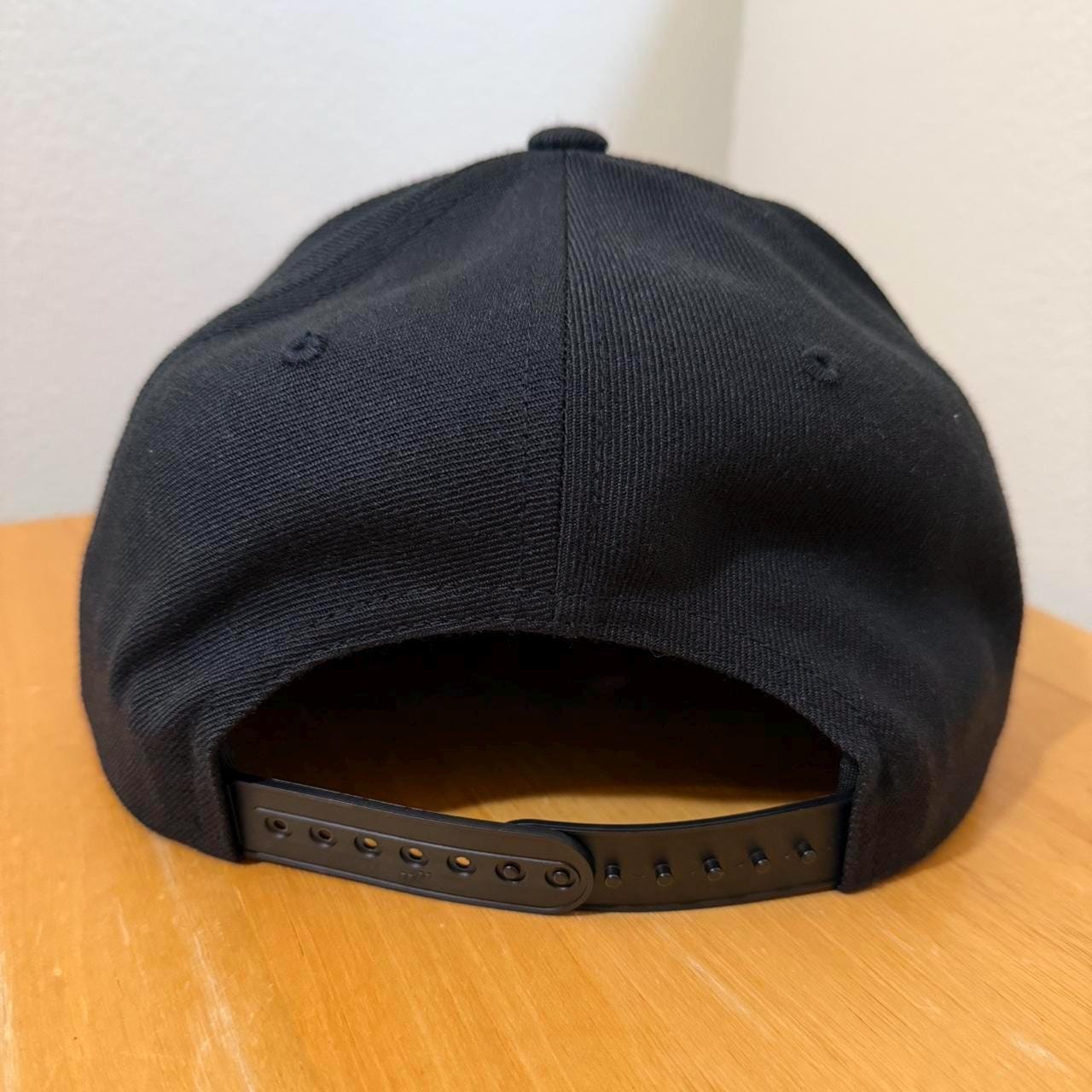 MOV SnapBack hat