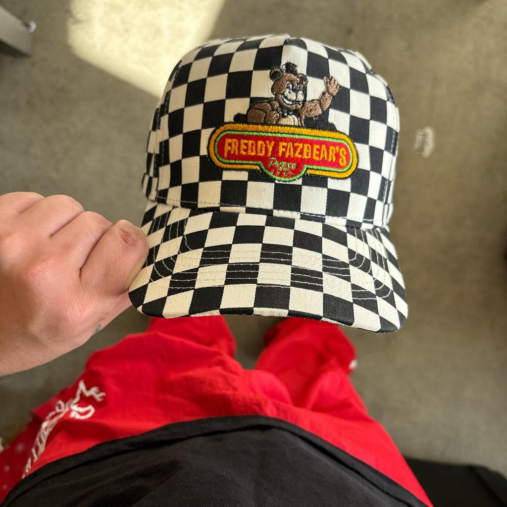 Freddy Fazbear's Pizza hat