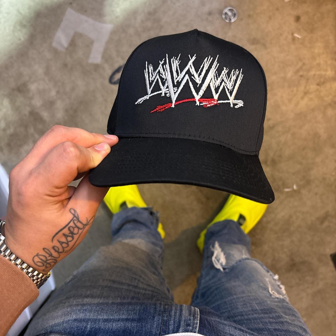 WWE black SnapBack grey Undervisor