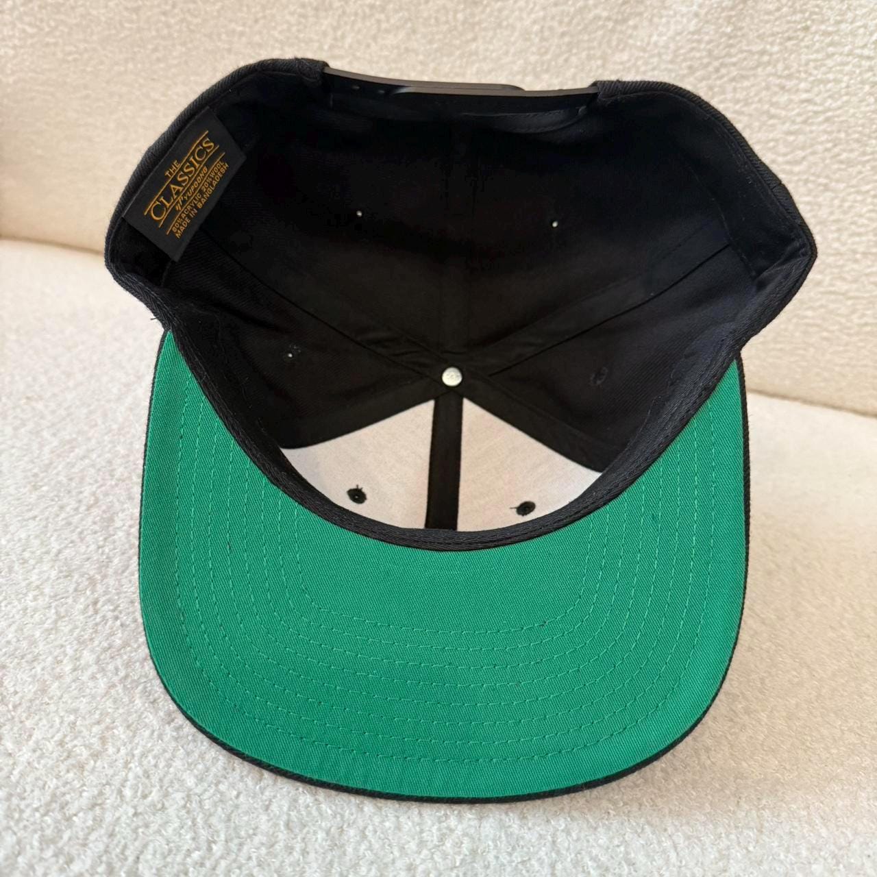 Black and red Los Angeles Dodgers bullseye crosshairs snapback hat